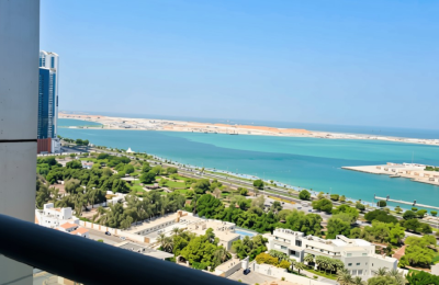 3 غرف نوم - برج الأريام - شارع الميناء - إطلالة مباشرة ساحرة على البحر | طابق مرتفع | موقع متميز | مع المرافق