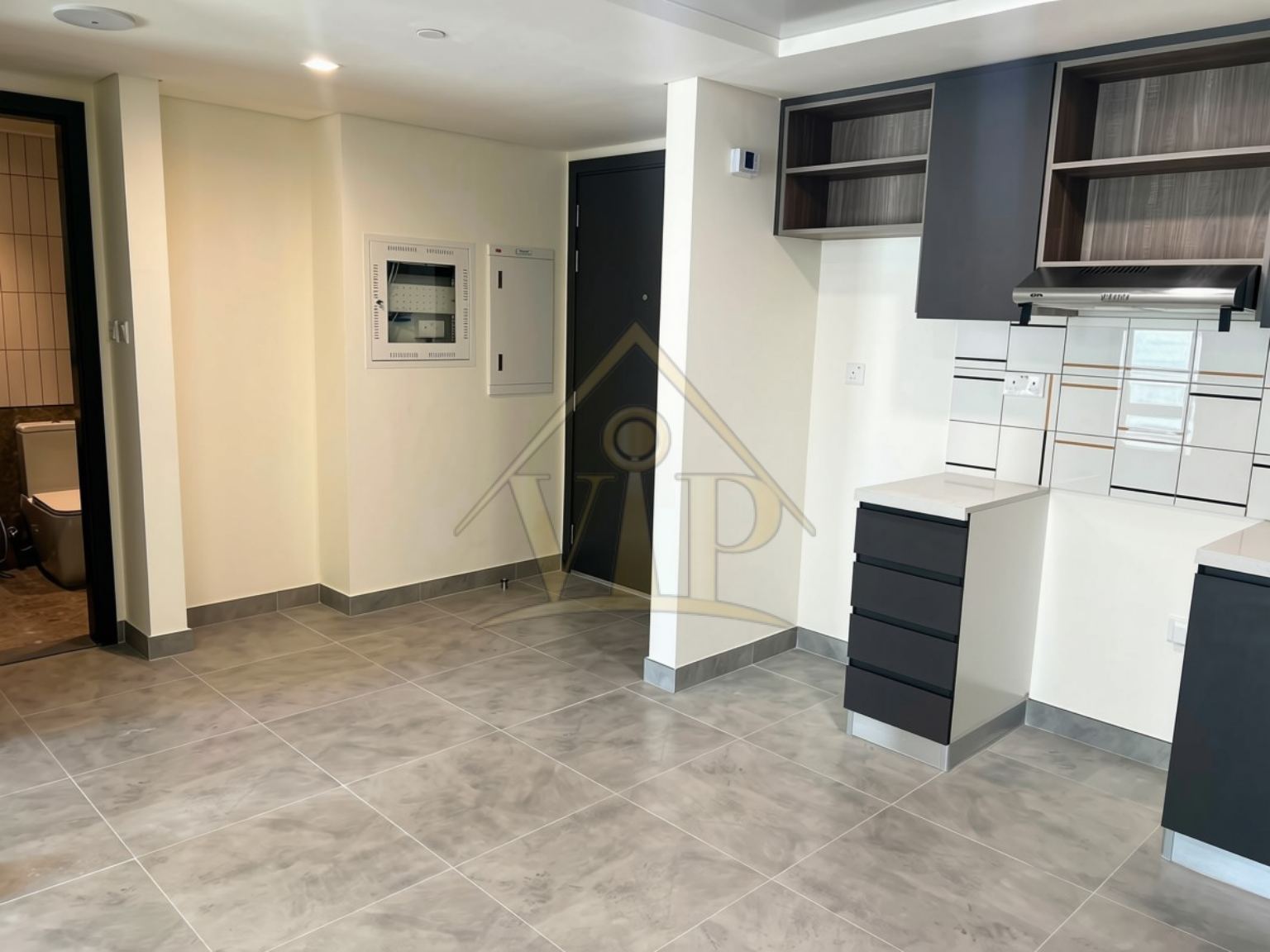 1BR_REEMAN Living 2A _ Ready to Move | Brand New | High Floor | Community View