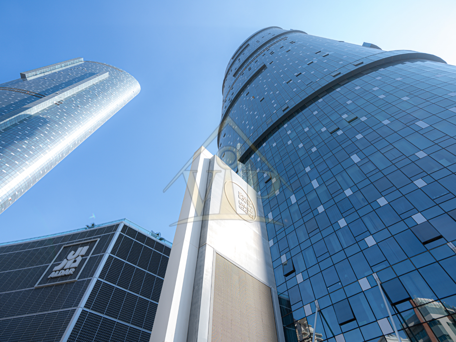 1BR_Sun Tower _Stunning View| Great Opportunity| Prestigious Apartment| Modern Layout